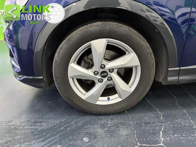 AUDI Q3 35 TDI Business Advanced