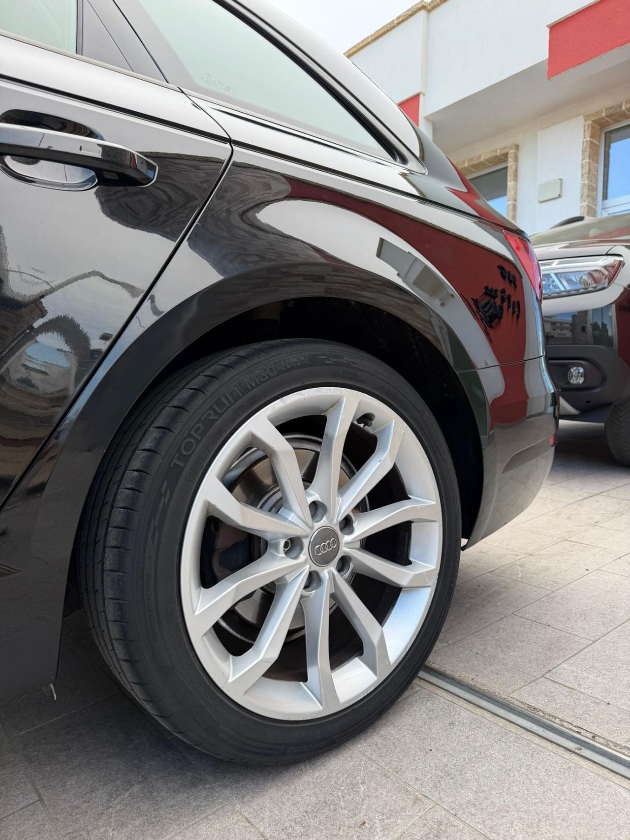 Audi A4 2.0 TDI 150 CV ultra S tronic Sport-2017
