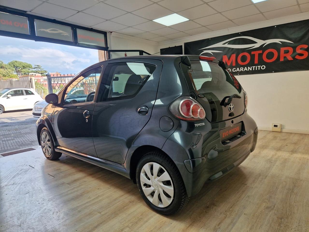 Toyota Aygo 1.0 5 porte