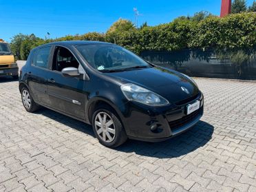 Renault Clio 1.2 16V 5 porte Luxe