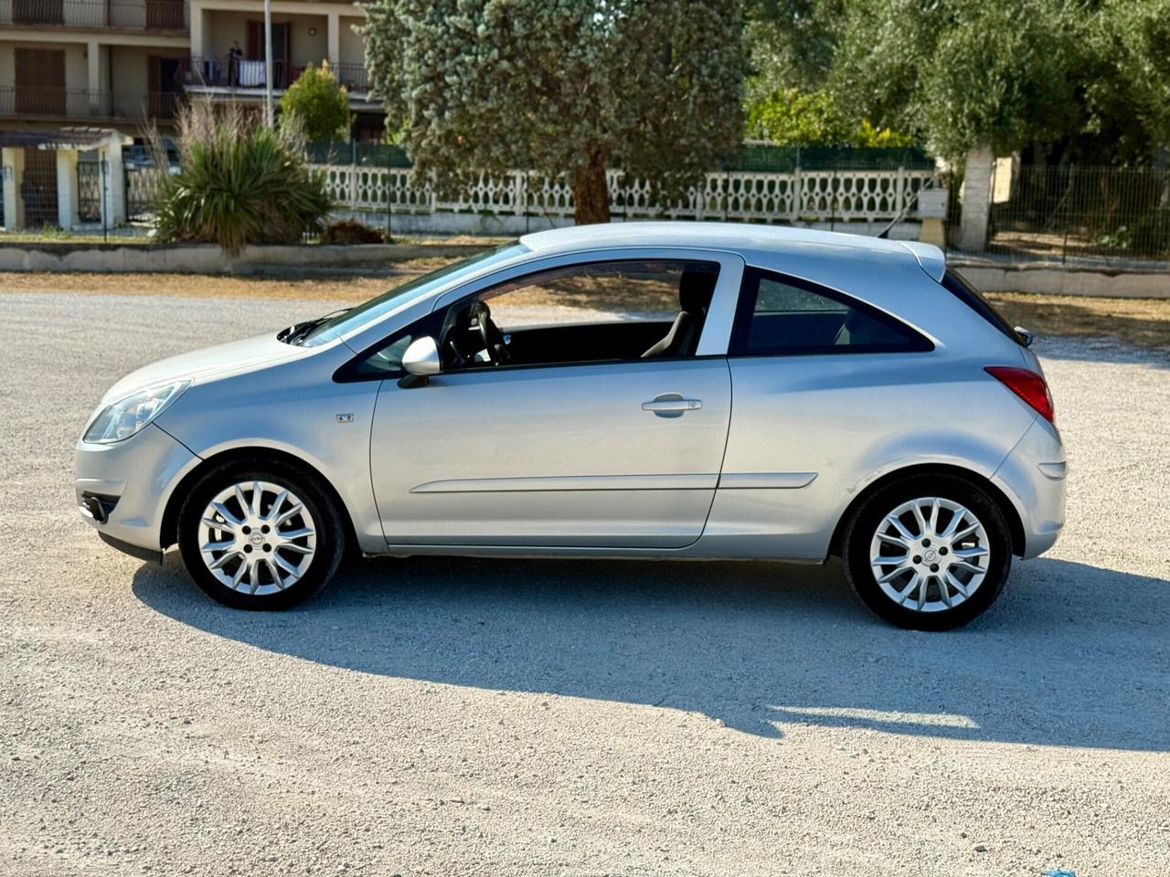 Opel Corsa Diesel 1.3 CDTi 75cv NEOPATENTATI OK