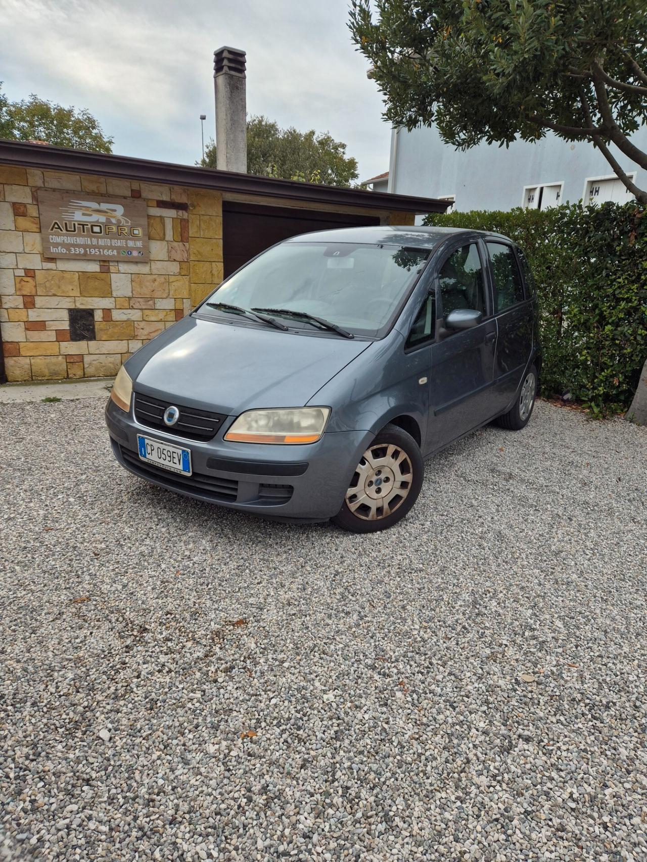 Fiat Idea Active