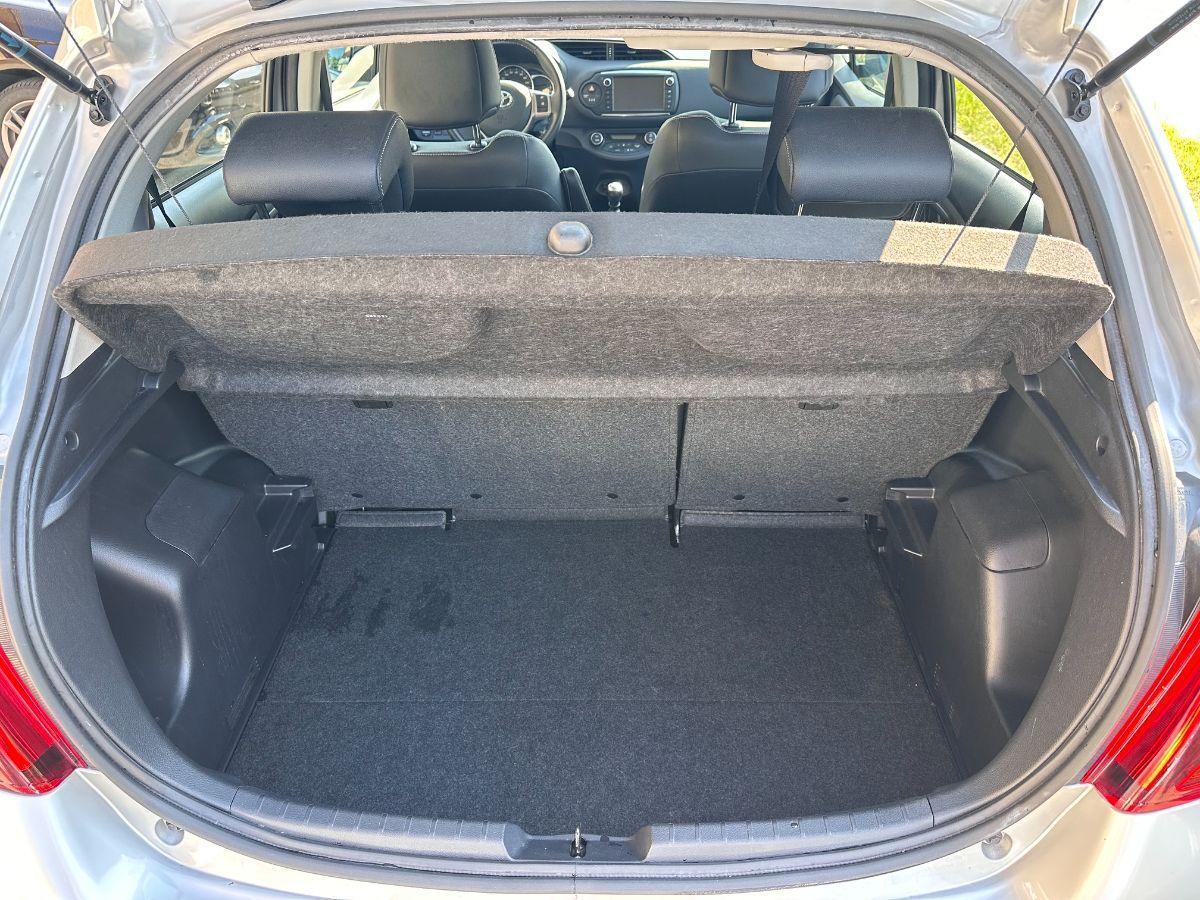 TOYOTA - Yaris - 1.4 D-4D 5p. Lounge