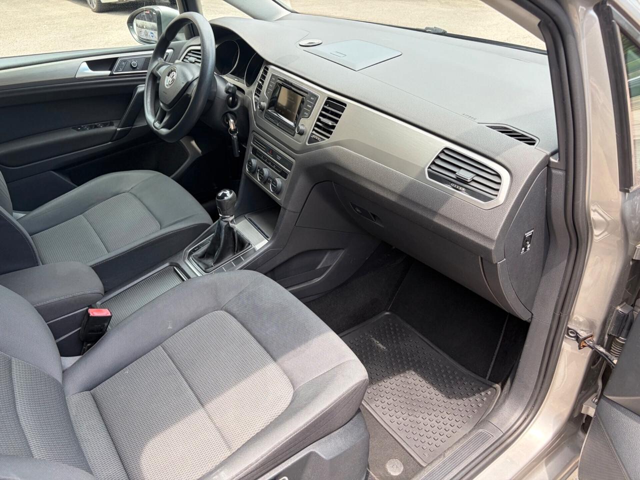 VOLKSWAGEN GOLF SPORTSVAN 1.6 TDI COMFORTLINE