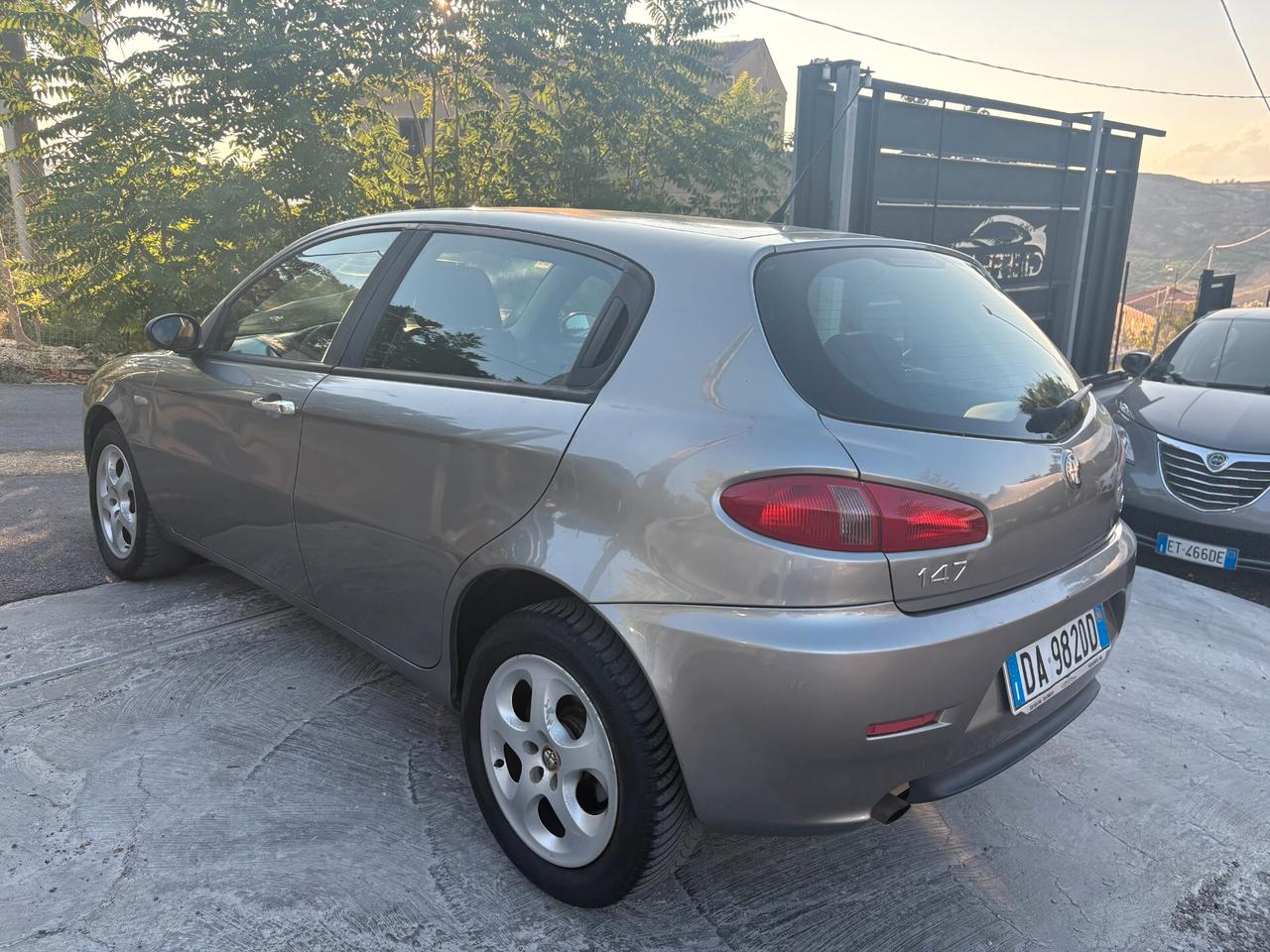 Alfa Romeo 147 1.9 JTD M-JET 16V 5 porte Dist.