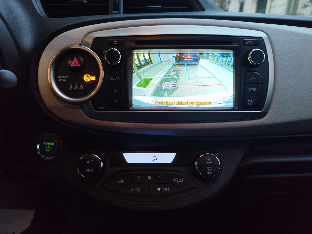 Toyota Yaris 1.5 Hybrid 75CV Lounge