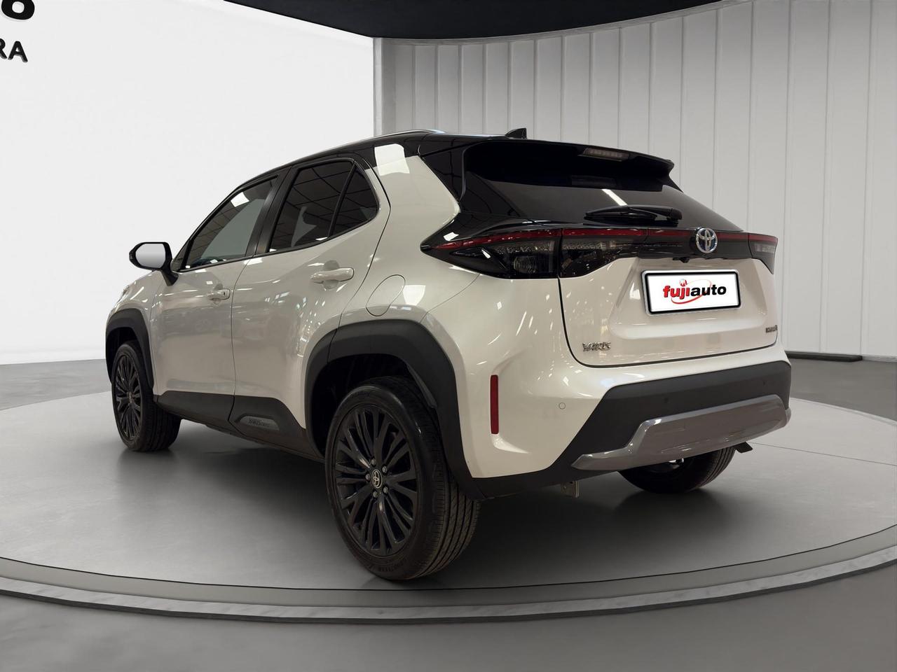 Toyota Yaris Cross 1.5h Adventure fwd 116cv e-cvt