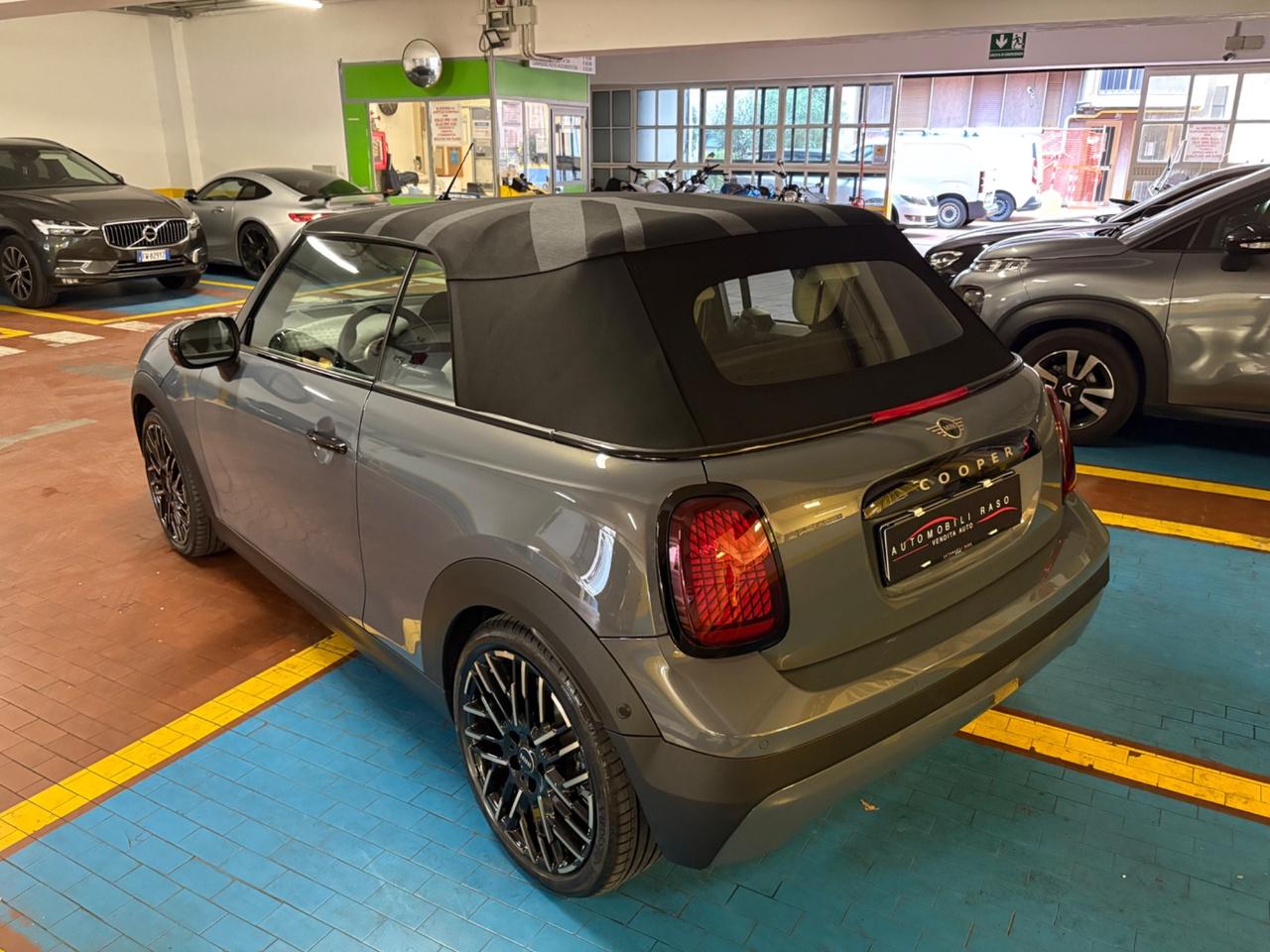 Mini Cooper S Favoured Cabrio