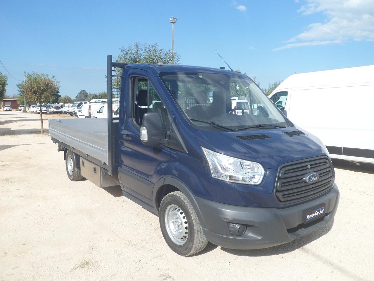Ford Transit cassone fisso