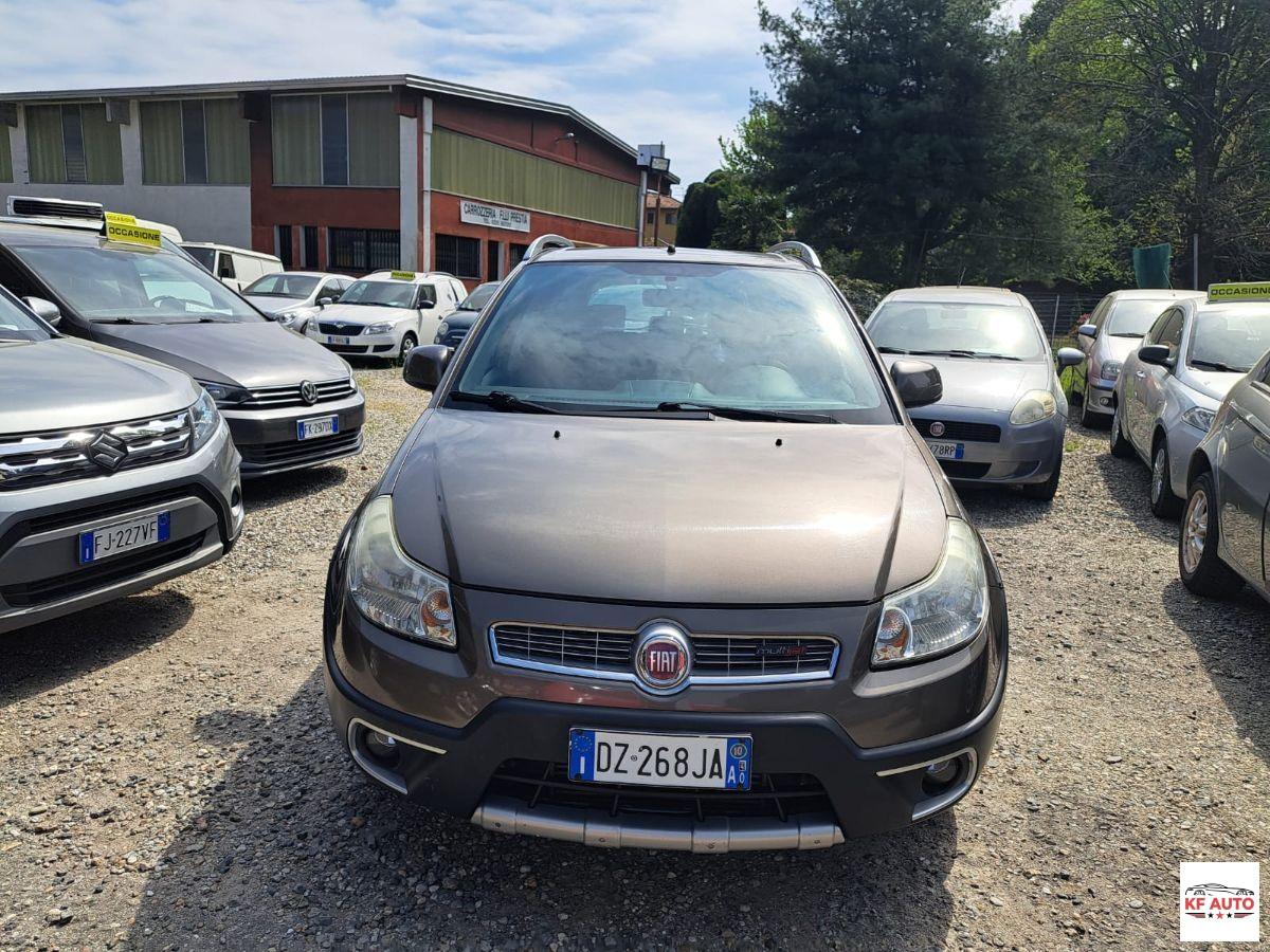 FIAT - Sedici 2.0 mjt Emotion 4x4 135cv