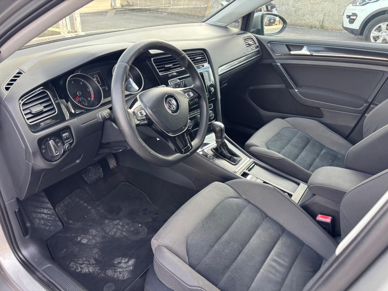 VW GOLF BUSINESS 1.6TDI 105CV DSG HIGHLINE