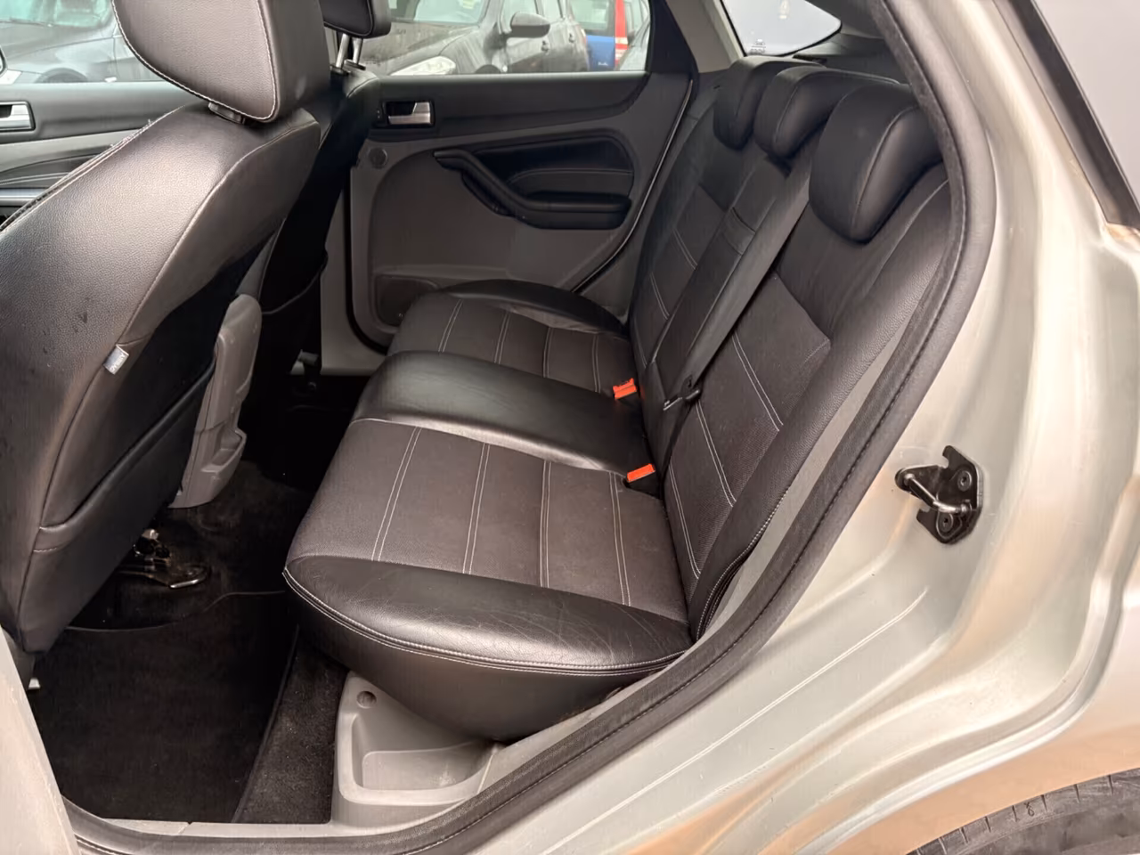 Ford Focus 2.0 (145CV) 5p. Bz.- GPL Tit.