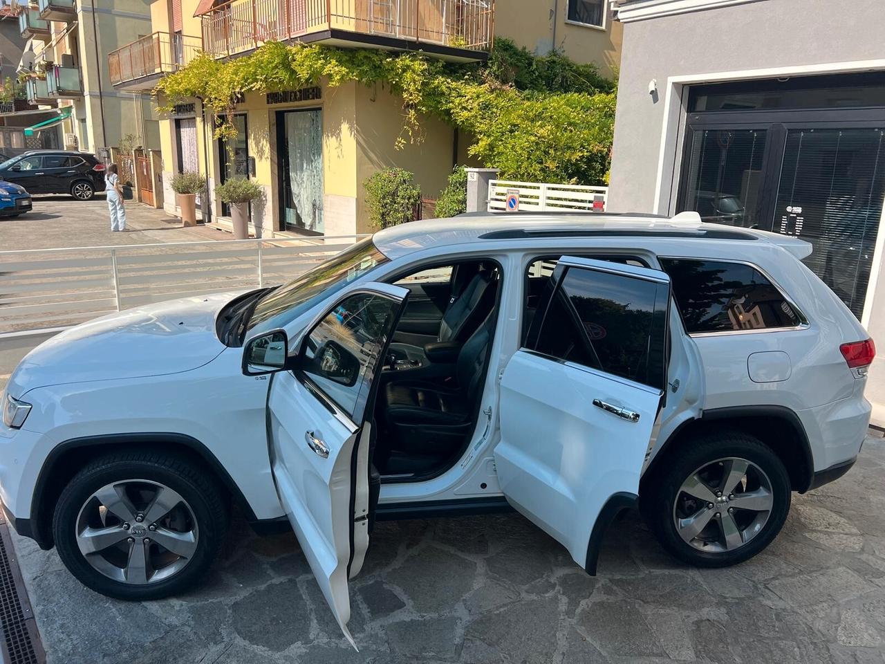 JEEP GRAND CHEROKEE 3.0 V6 CRD 250cv MJet OVERLAND