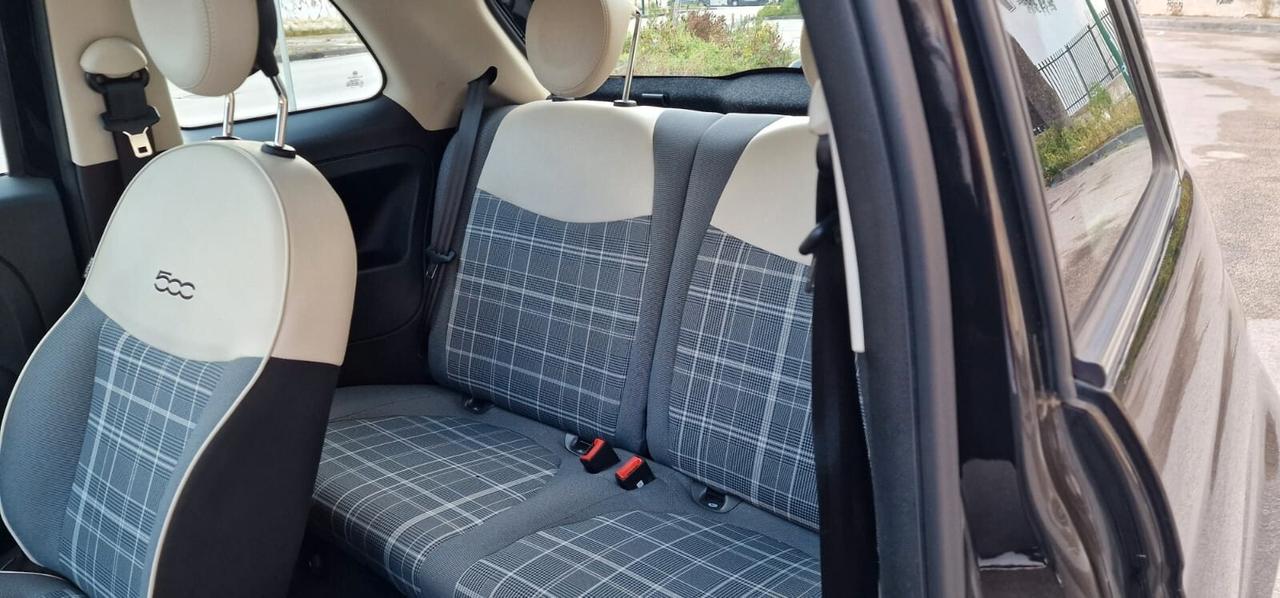 Fiat 500 1.2 Lounge con soli 46.000km!