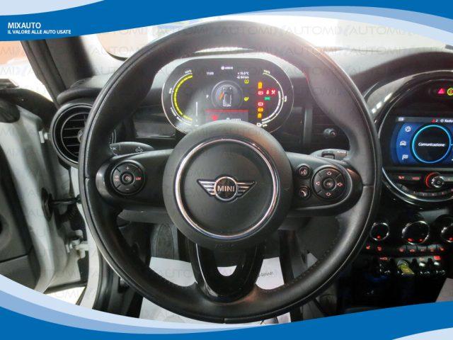 MINI Cooper SE 3 Porte M AUT