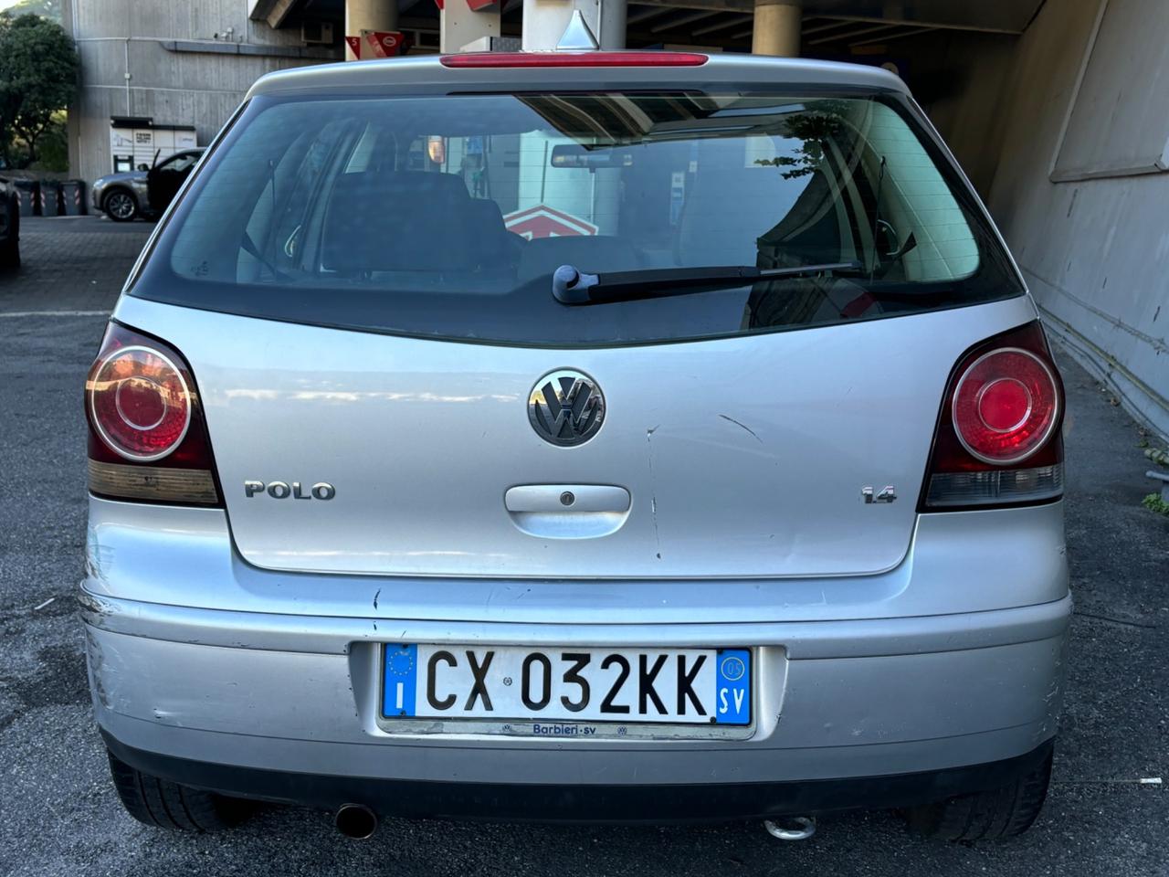 Volkswagen Polo 1.4/75CV 16V 5p. Sportline
