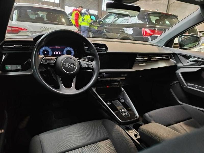 Audi A3 Sportback 30 g-tron S tronic Business