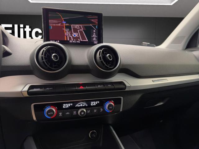 AUDI Q2 30 TDI Business