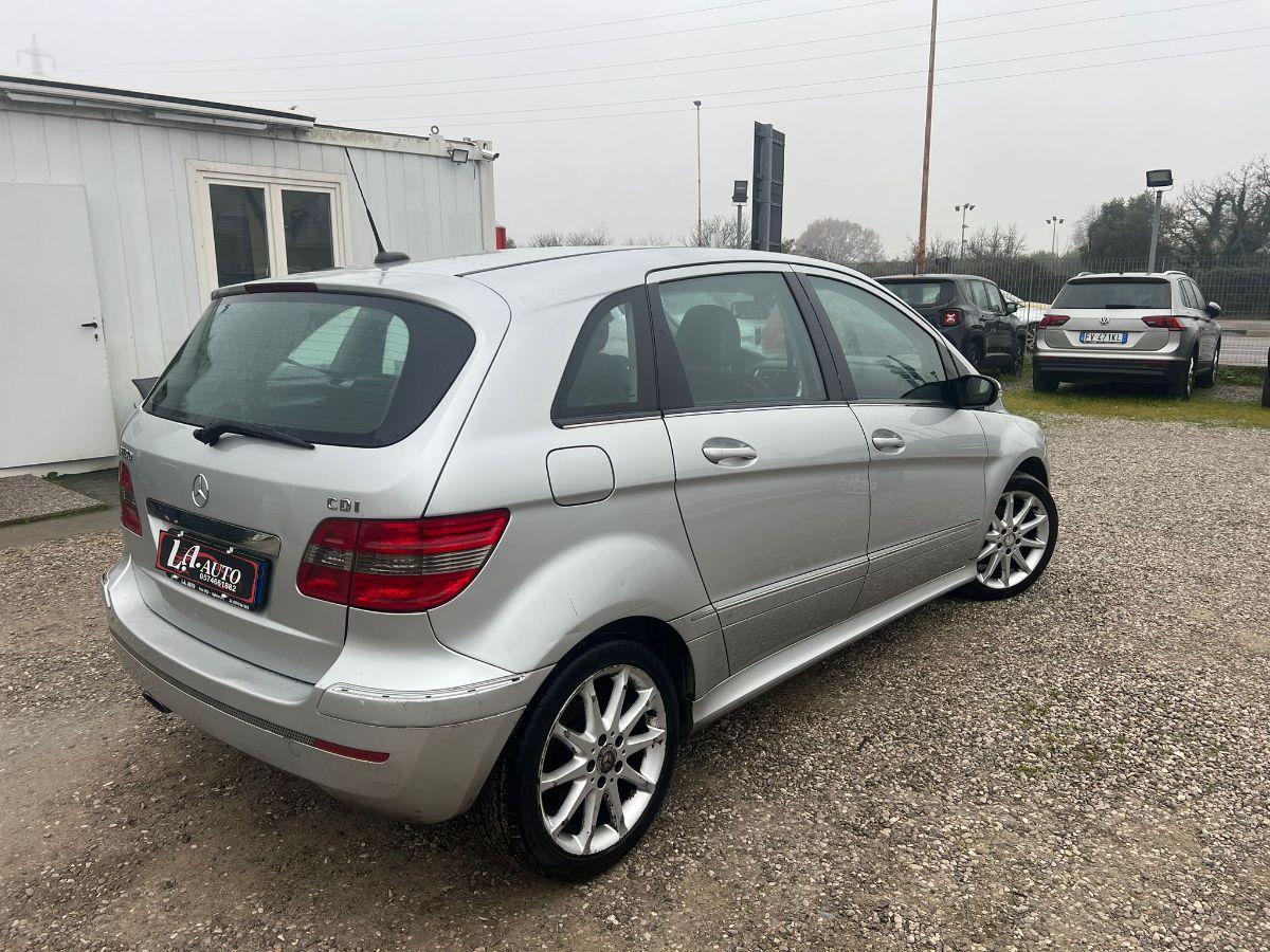 MERCEDES - Classe B - 180 CDI