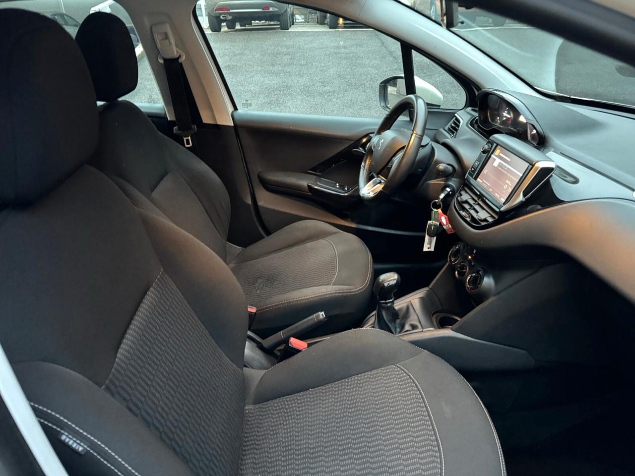 Peugeot 208 PureTech 5 porte Active