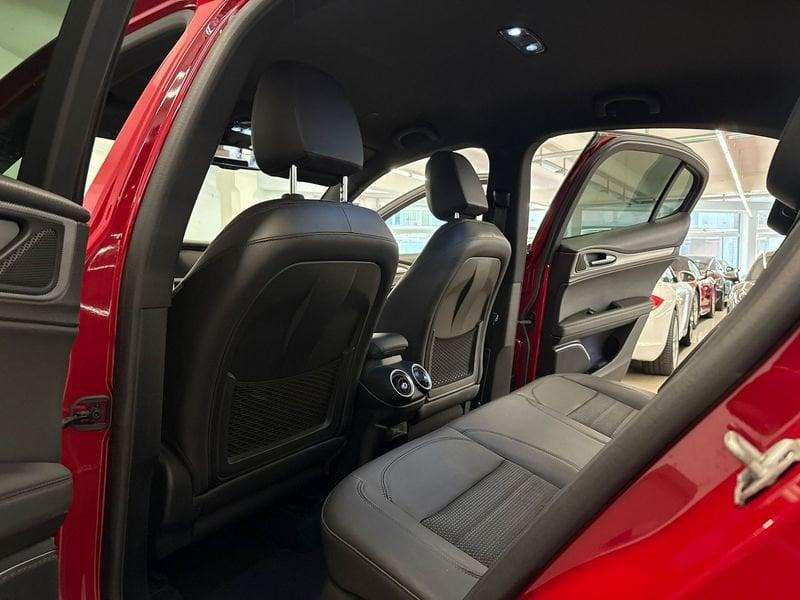 Alfa Romeo Stelvio 2.2Turbodiesel 160CV AT8RWD Sprintanche a320€