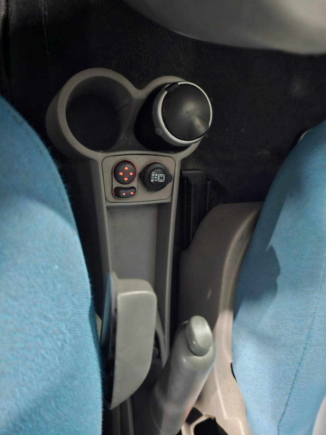 NUOVA FIAT PANDA EMOTION 1.2 BENZ 60CV DUALOGIC AUTOMATIC