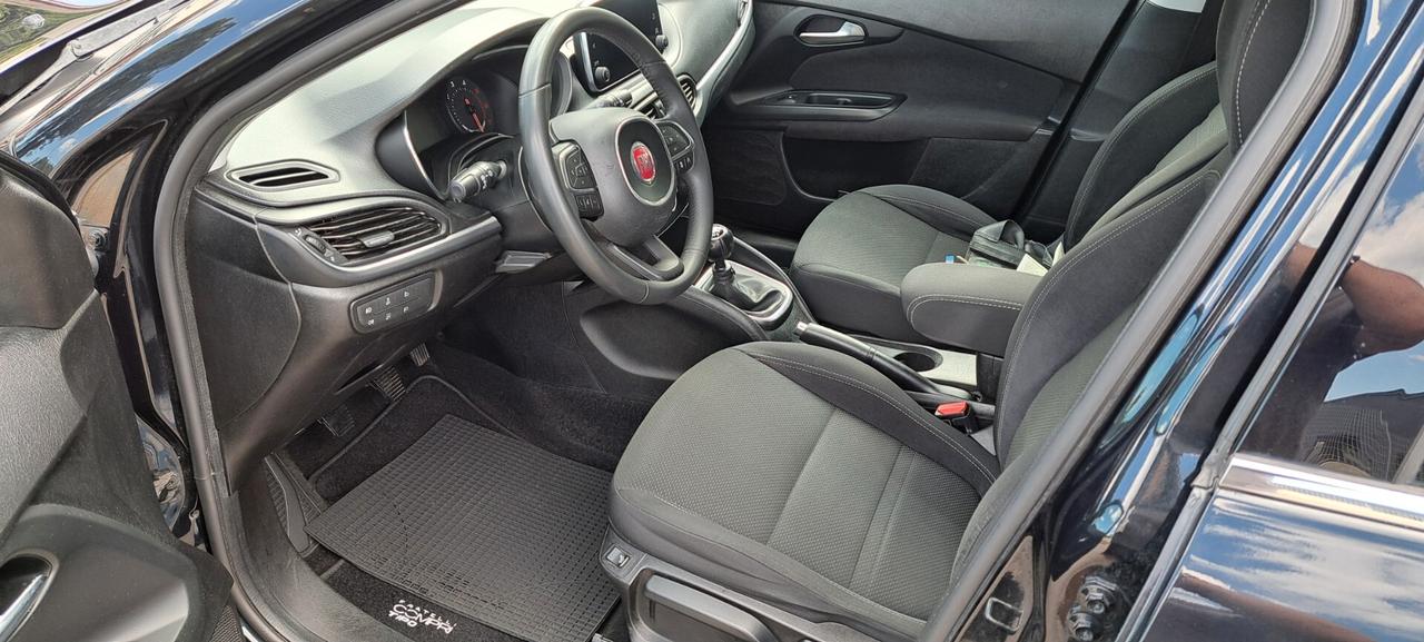 Fiat Tipo 1.6 Mjt S&S SW LOUNGE SW