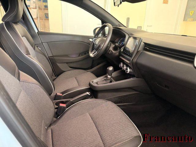 RENAULT Clio Full Hybrid E-Tech 145 CV 5 porte Engineered