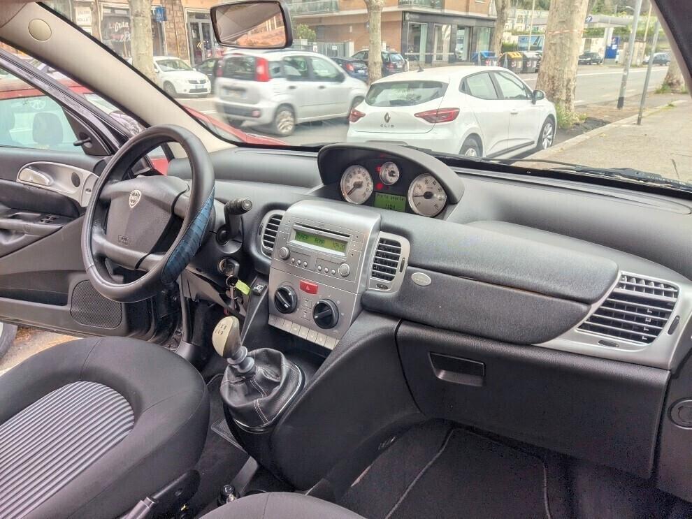 Lancia Ypsilon 1.2 GPL VALIDO FINO AL 2029...