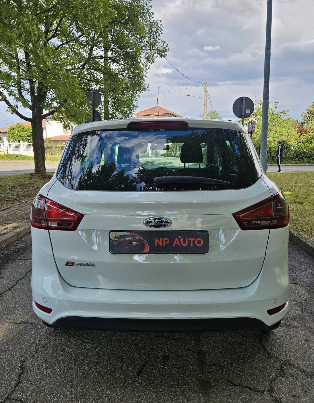 Ford B-Max 1.5 TDCi 75 CV Business Titanium
