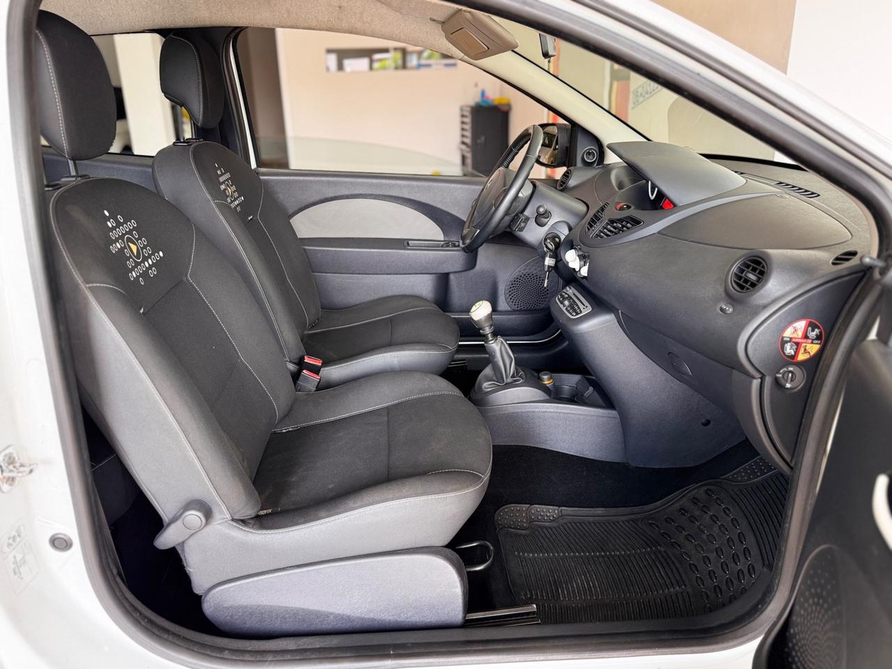 Renault Twingo 1.2 16V LEV Live