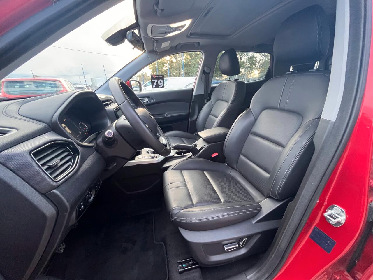 DR 4.0 1.5 GPL – 2022 – 30.000 km – Interni in pelle – Tetto apribile – Bordeaux