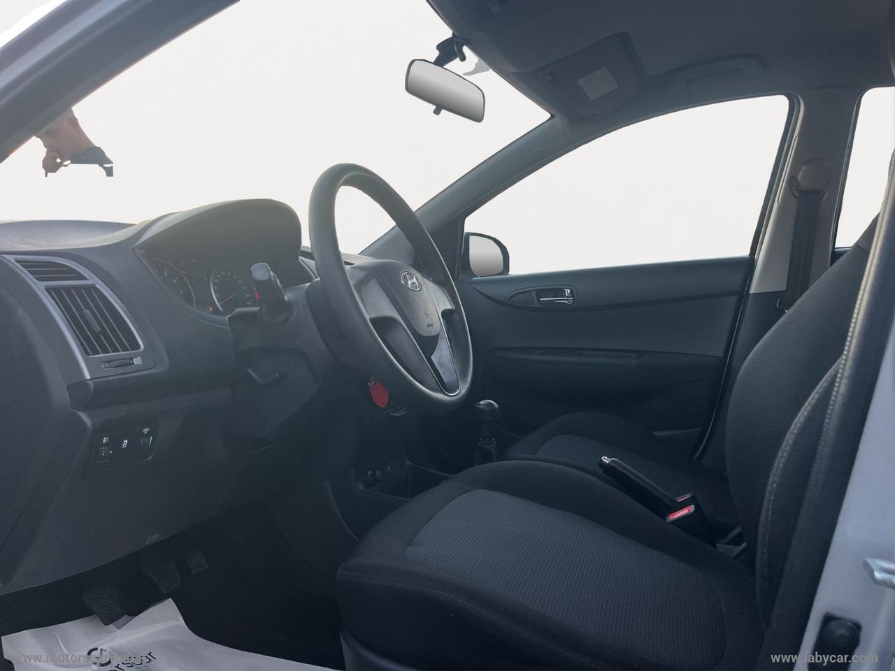 HYUNDAI i20 1.2 84 CV 5p. Classic
