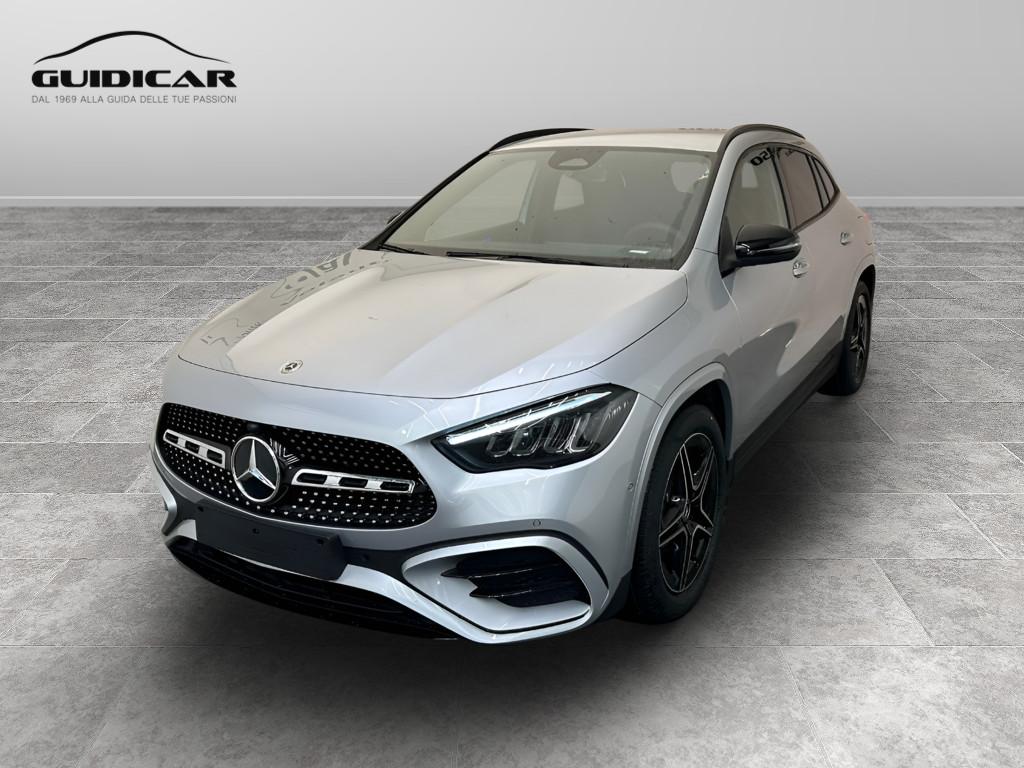 Mercedes-Benz GLA 200 d automatic