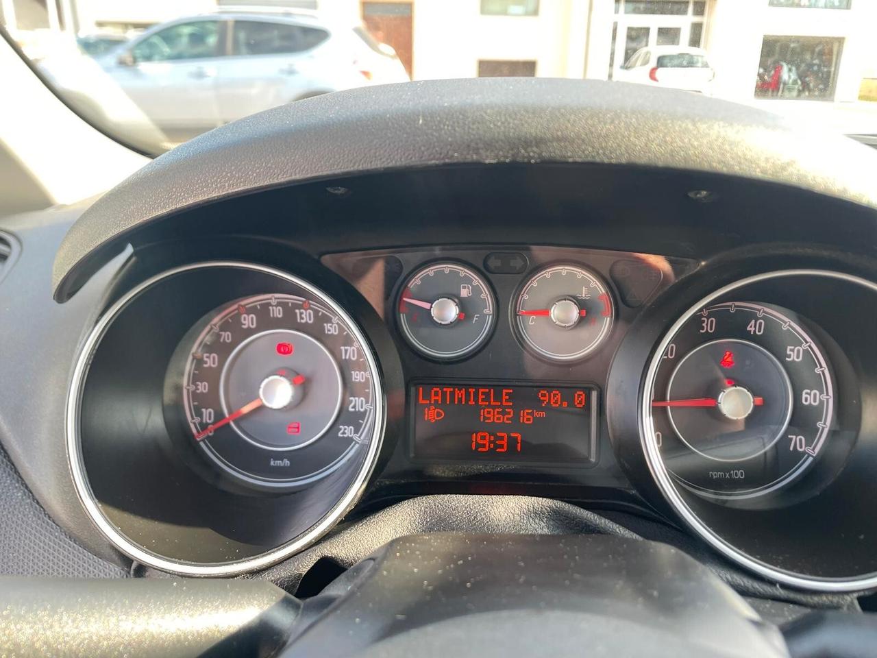 Fiat Punto 1.3 MJT II S&S 95 CV 3 porte Lounge