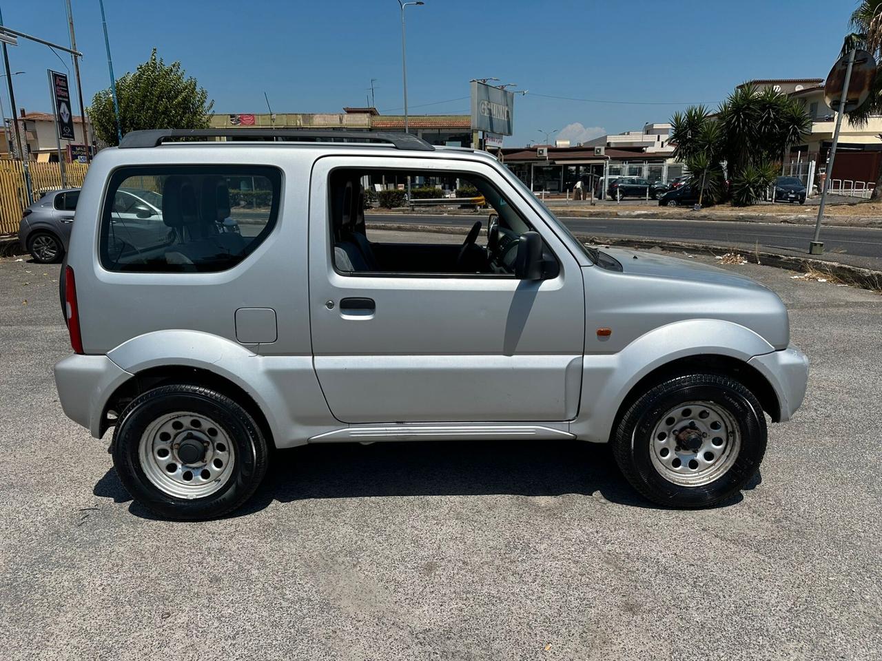 SUZUKI JIMNY JLX 4WD 1.3i 16V 82CV