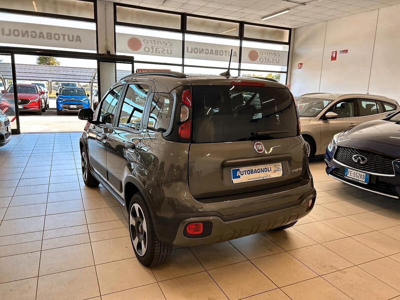 Fiat Panda CROSS 1.0 FireFly Hybrid 6mt SPOTICAR