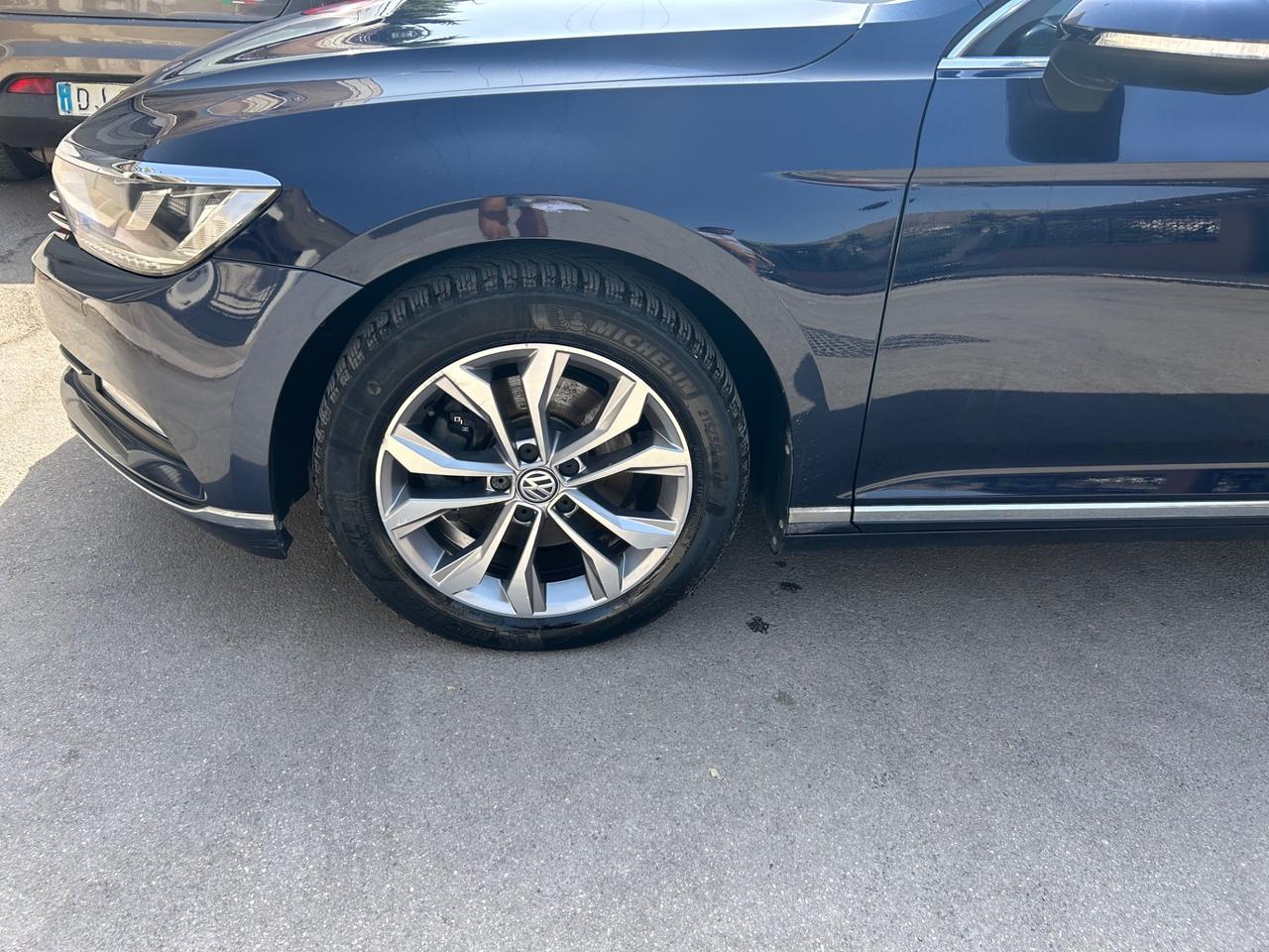 Volkswagen Passat Variant 2.0 TDI 190 CV DSG Highline BlueMotion Tech.