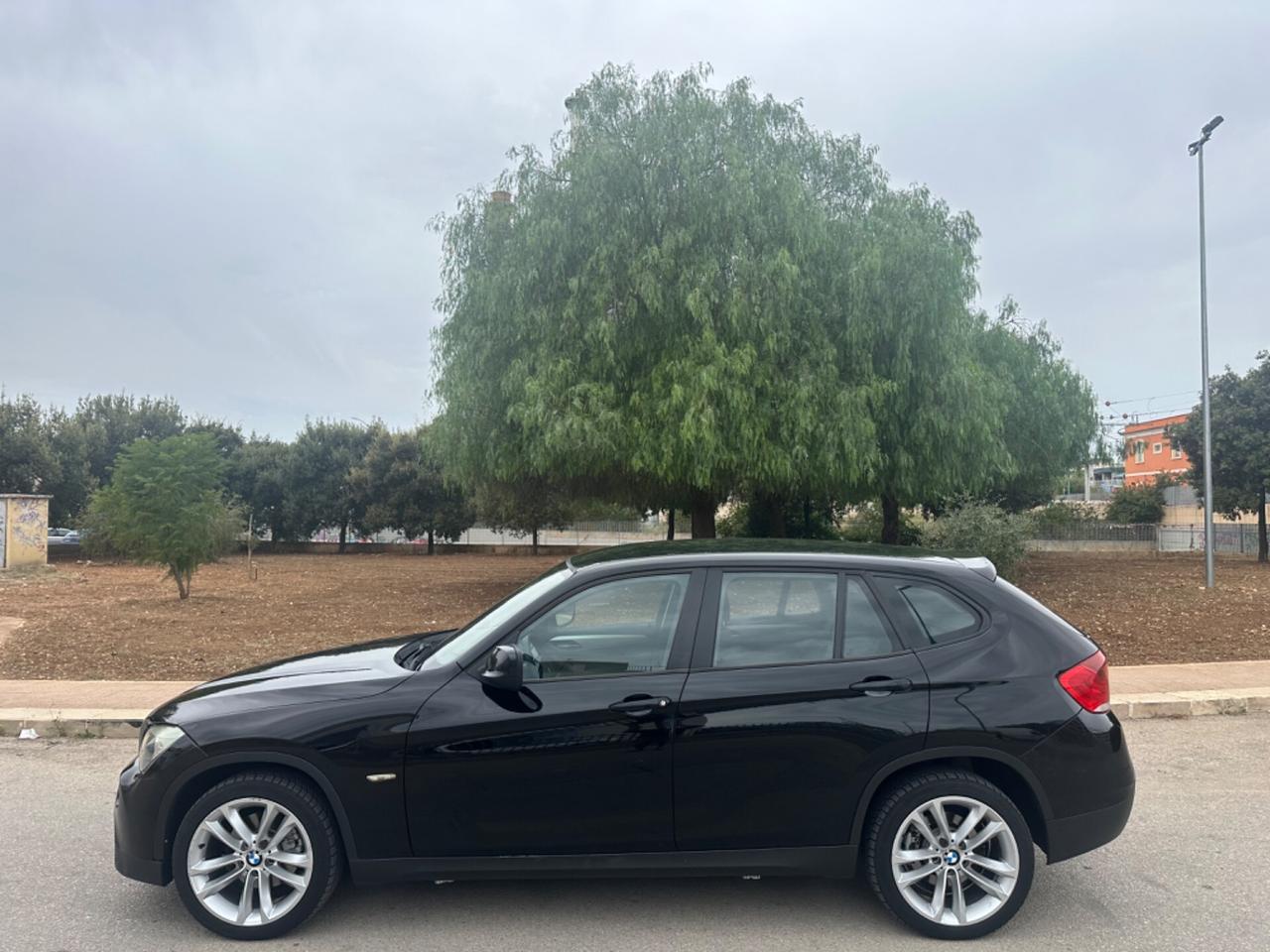 Bmw X1 2.0 xDRIVE 18d DIESEL 2011 - CAMBIO AUTOMATICO