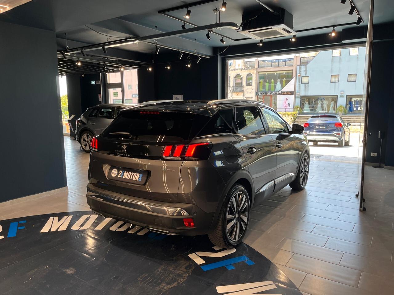 Peugeot 3008 Hybrid4 300 e-EAT8 GT Line