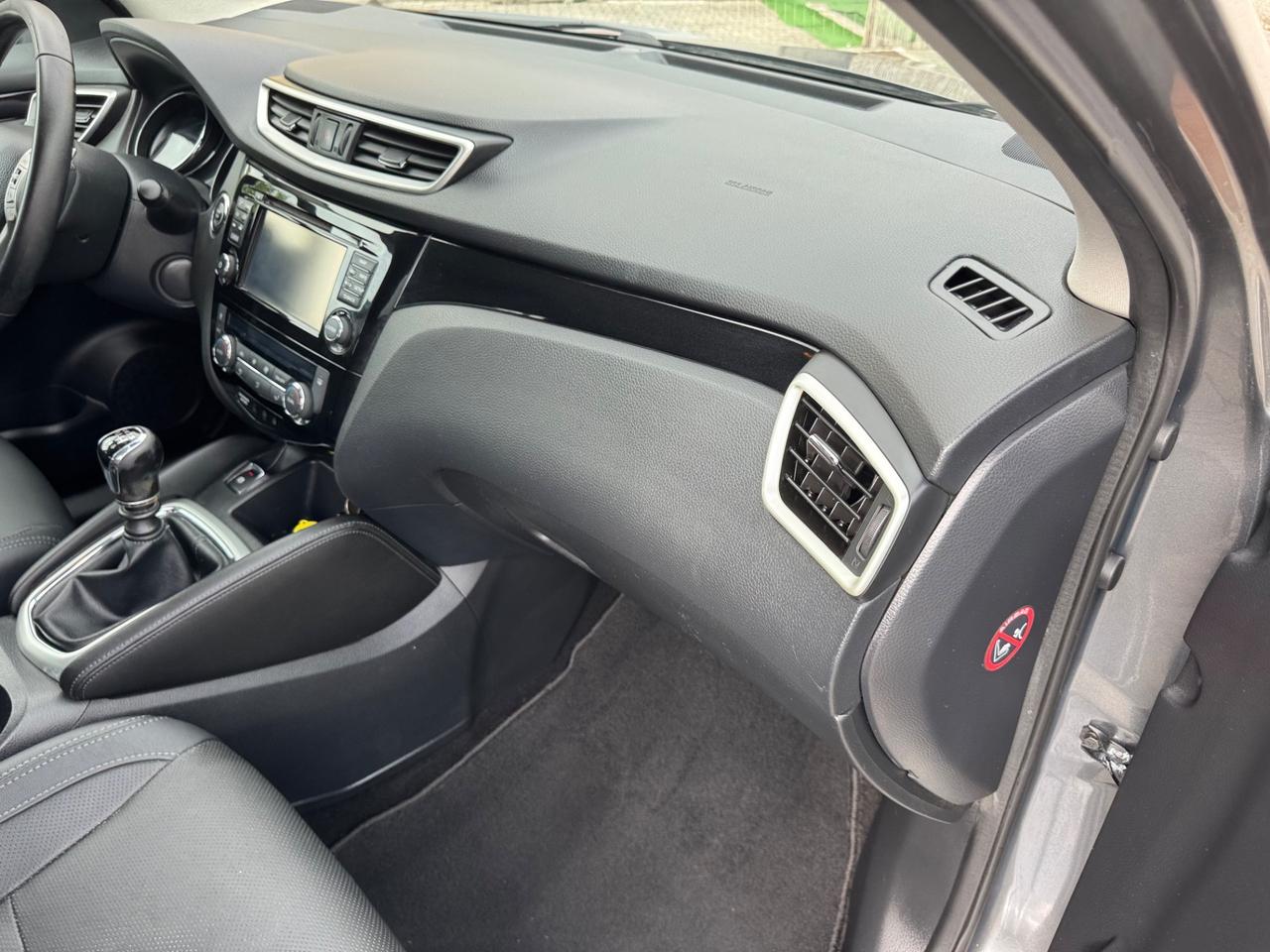 Nissan Qashqai 1.5 dCi Tekna neopatentati Euro 6 b