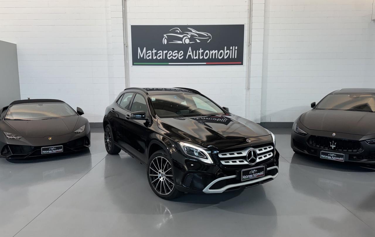 Mercedes-Benz GLA 180 sport 1.6cc 122cv Navi Clima OK Neopatentati