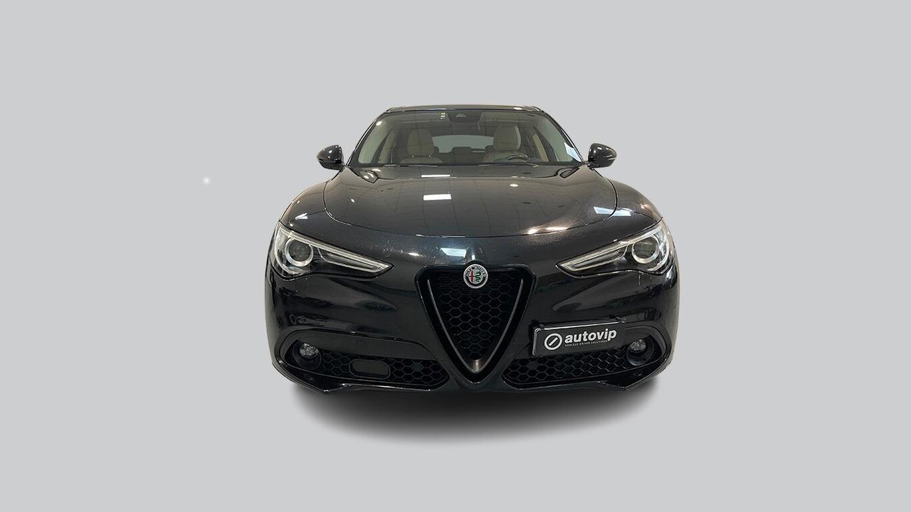 Alfa Romeo Stelvio 2.2 Turbodiesel 210 CV AT8 Q4 Ti