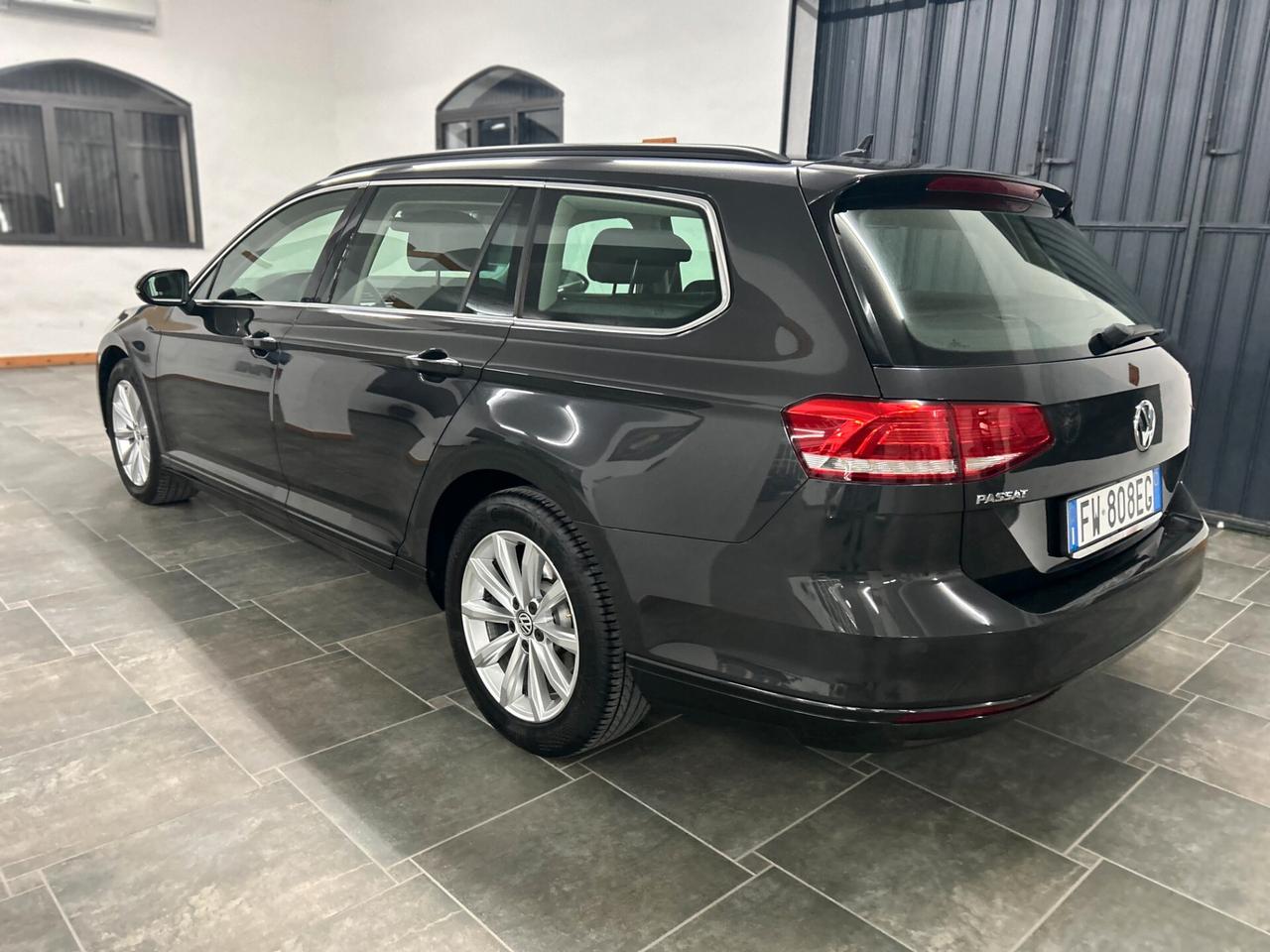 Volkswagen Passat Variant 2.0 TDI DSG BlueMotion - 2019