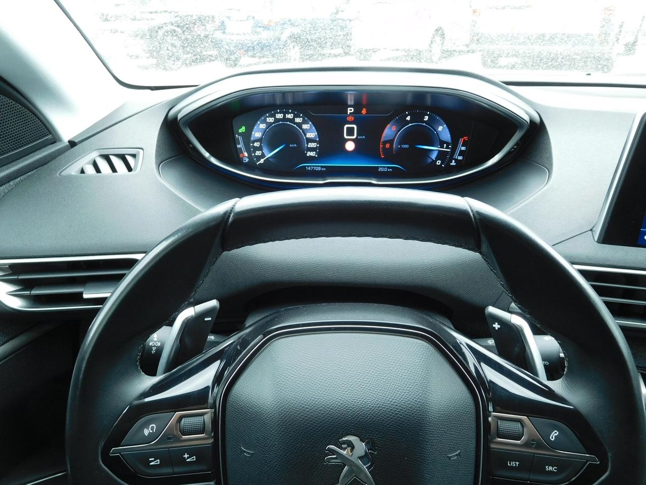 Peugeot 3008 BlueHDi 130 S&S EAT8 Allure