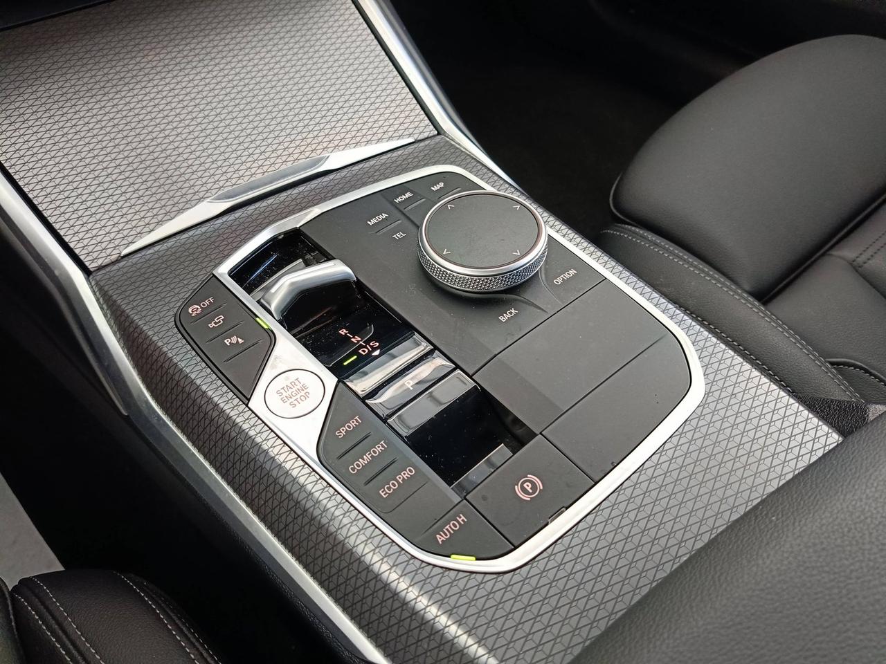 BMW Serie 3 G21 2022 Touring - 320d Touring mhev 48V xdrive MSport Pro auto