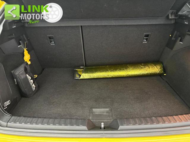 AUDI A1 SPB 35 TFSI S tronic Identity Black