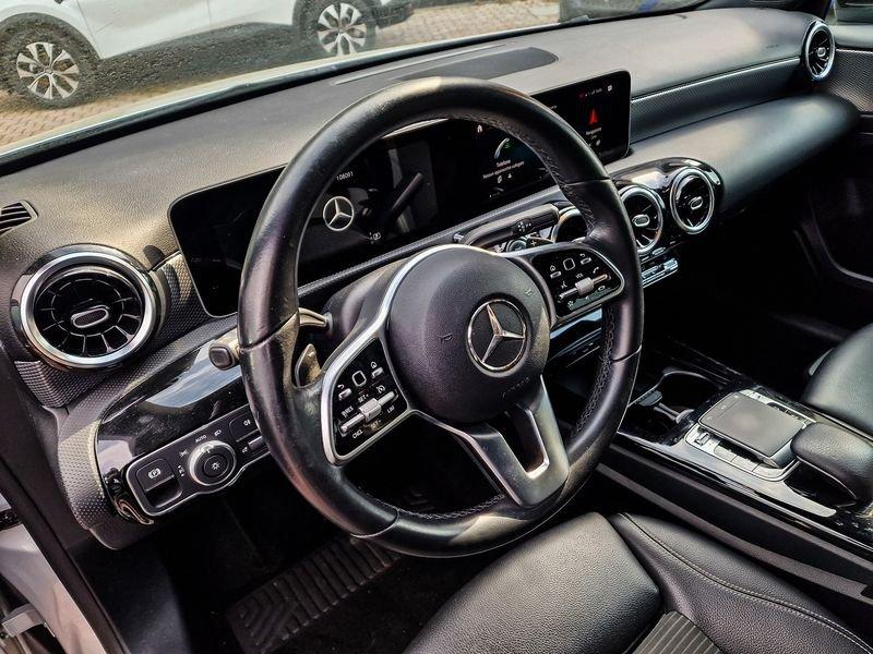 Mercedes-Benz Classe A - W177 2018 A 180 d Sport auto