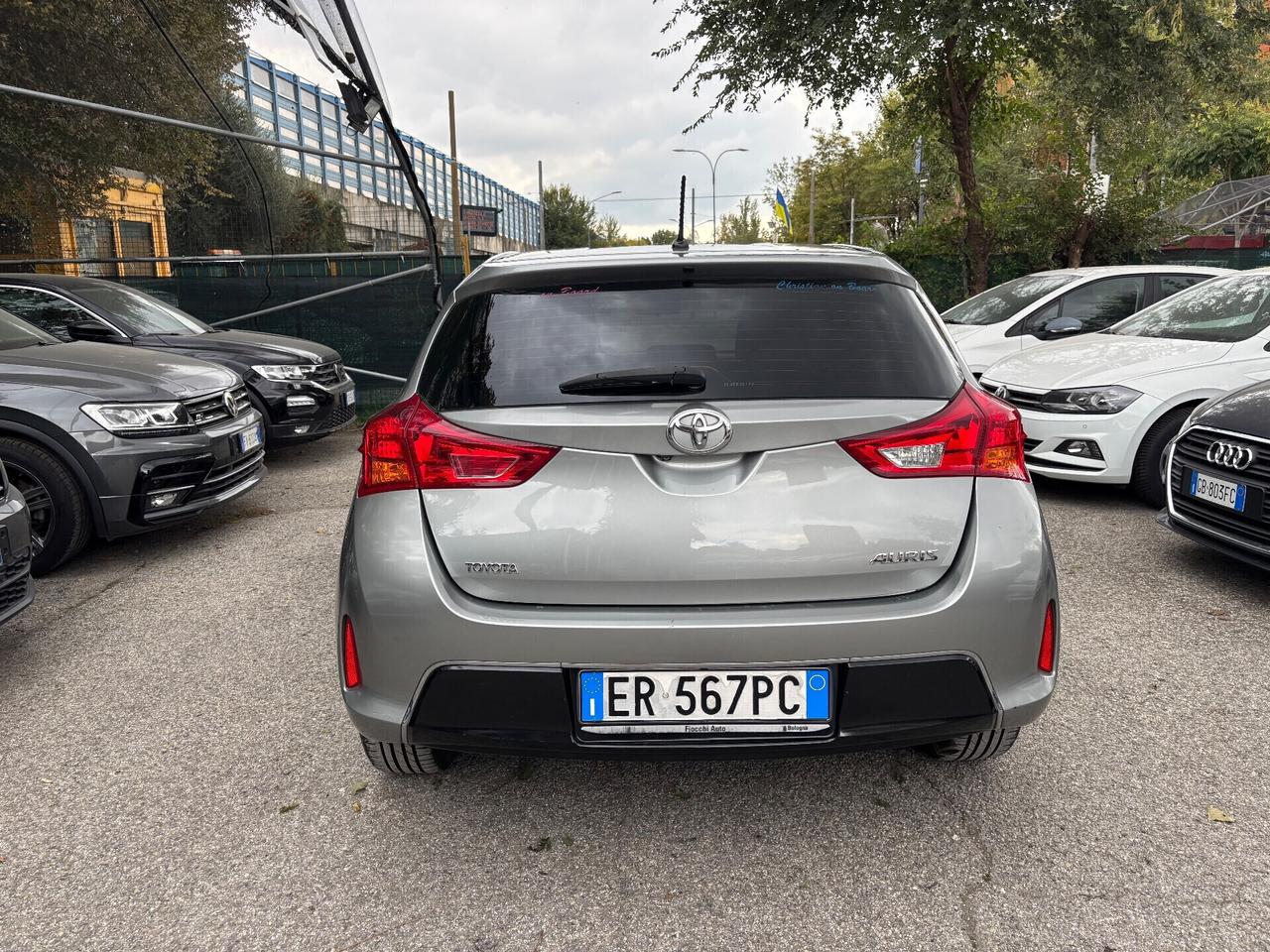 Toyota Auris 1.4 D-4D 5 porte ok neopatentati