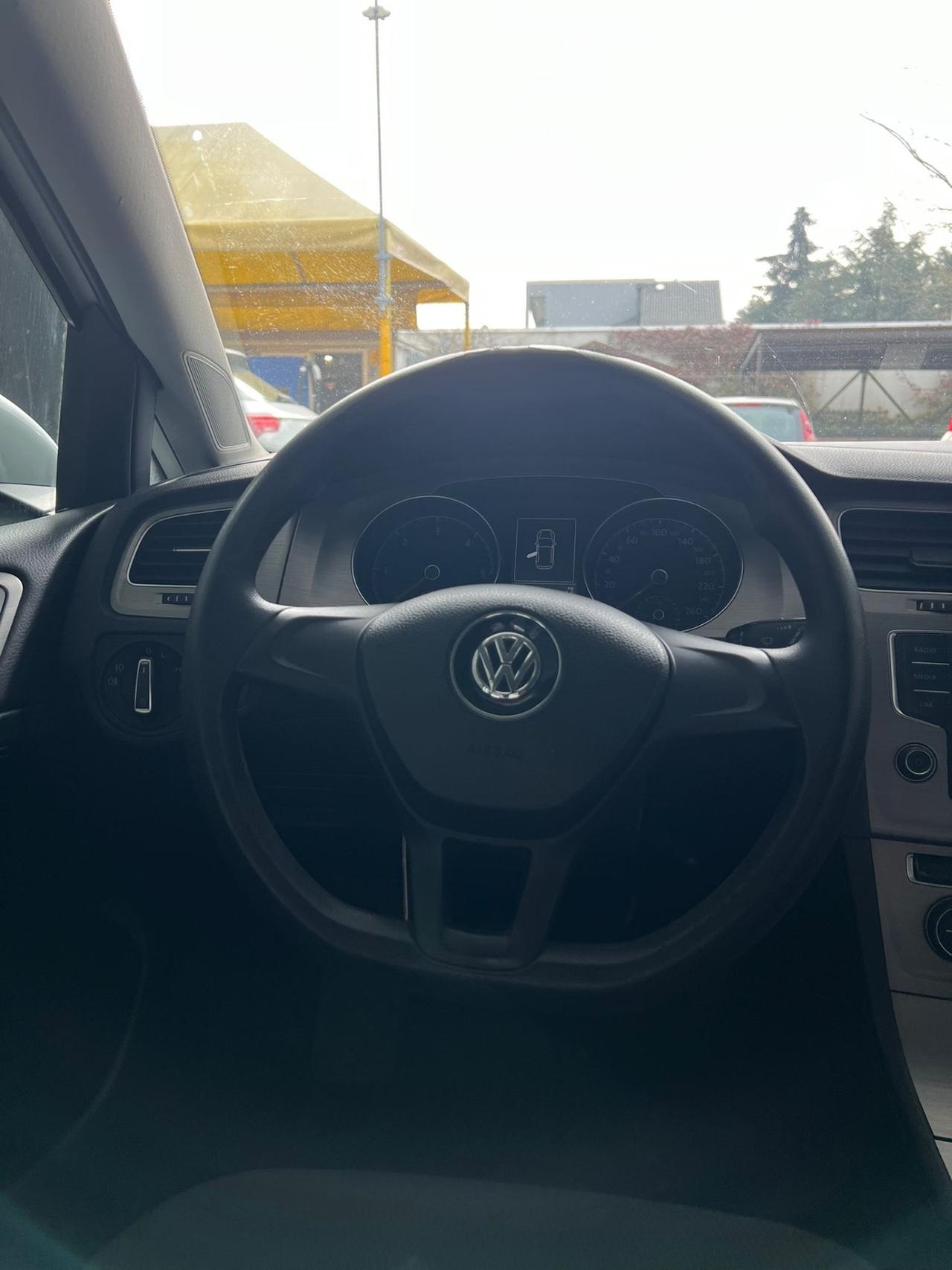 Volkswagen Golf 1.6 TDI DSG 5p. Highline BlueMotion Technology